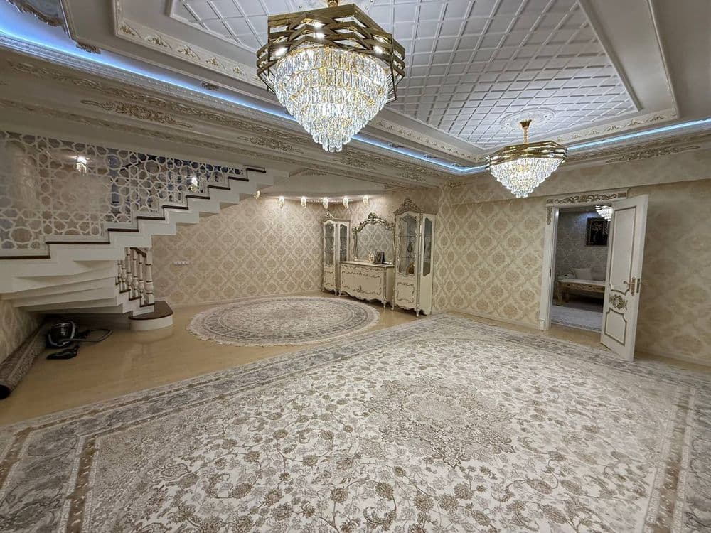 Изза ул Пойгох вдоль дороги Дуплекс 160 м² Евро с мебелью и техникой — 1