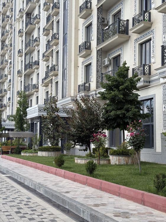 Продается ЖК Узбегим, своя 3-комн, 4 этаж, 104кв — 1