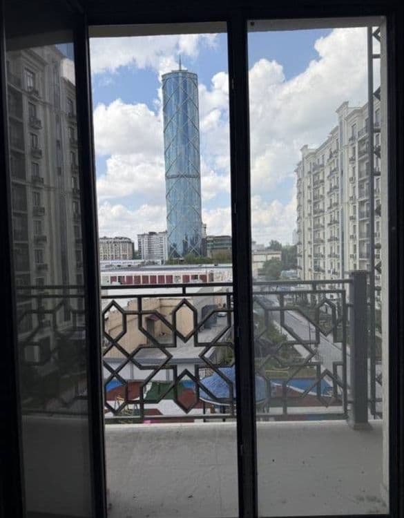 Продается 3х комнатная квартира,ЖК Узбегим,ор-р Аэропорт,104м2 — 4