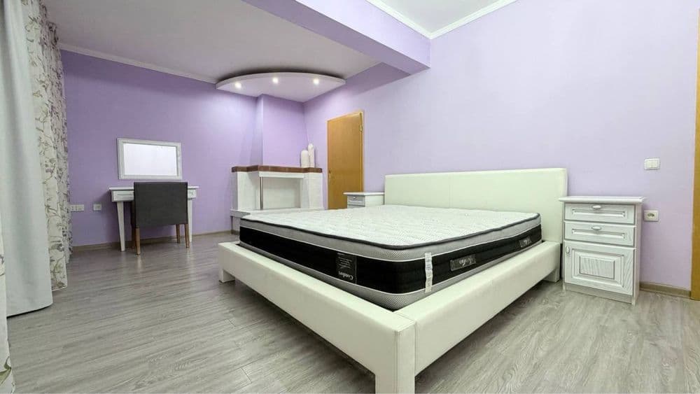 4 комн.  Квартира Ойбек — 3