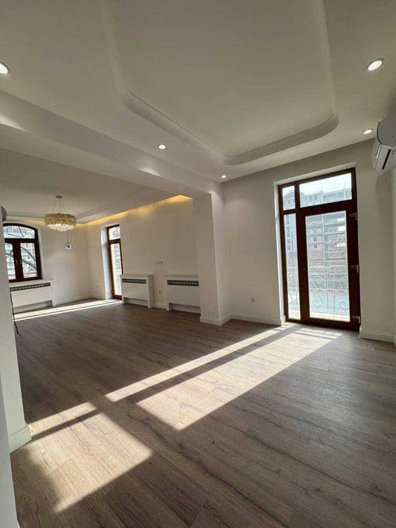Центр города Новостройка 212м2 — 4