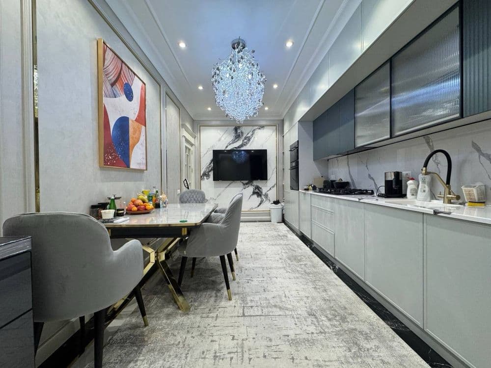 Продается 4х комнатная квартира,ул Чехова,клиника Федорович,125м2 — 3