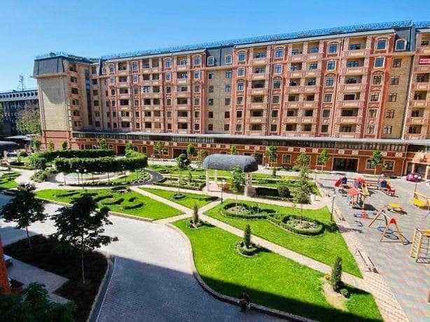Продается в ЖК PARISIEN 5-комнатная квартира 5-этаж! 198м2 с ремонтом! — 1
