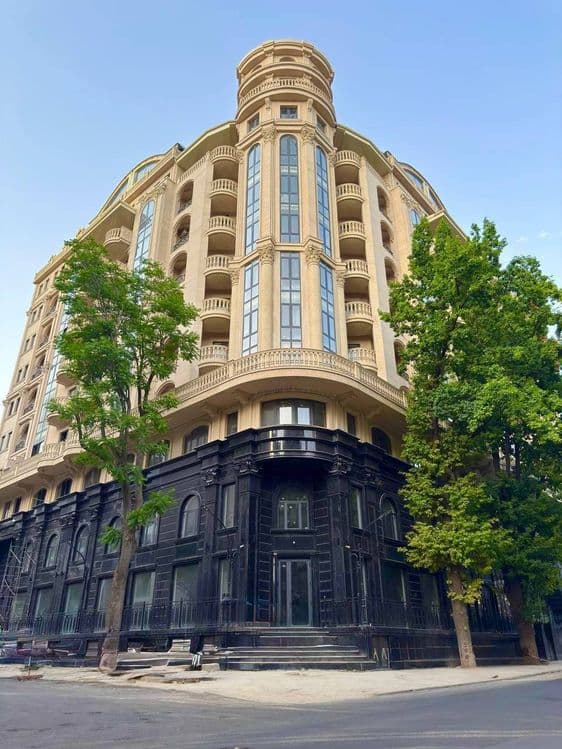 Продается 8/10-11-12/12 338м2 в ЖК Kamron palace, ул. Ниëзбек йули — 1
