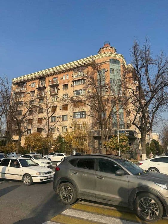 Срочно! 5-комнатная квартира в Габусе, 221 м², Мирабадский район — 1