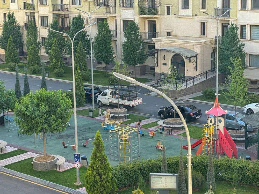 Продается 7-комнатная квартира в Новостройке Рядом со стадионом «СТАРТ — 5