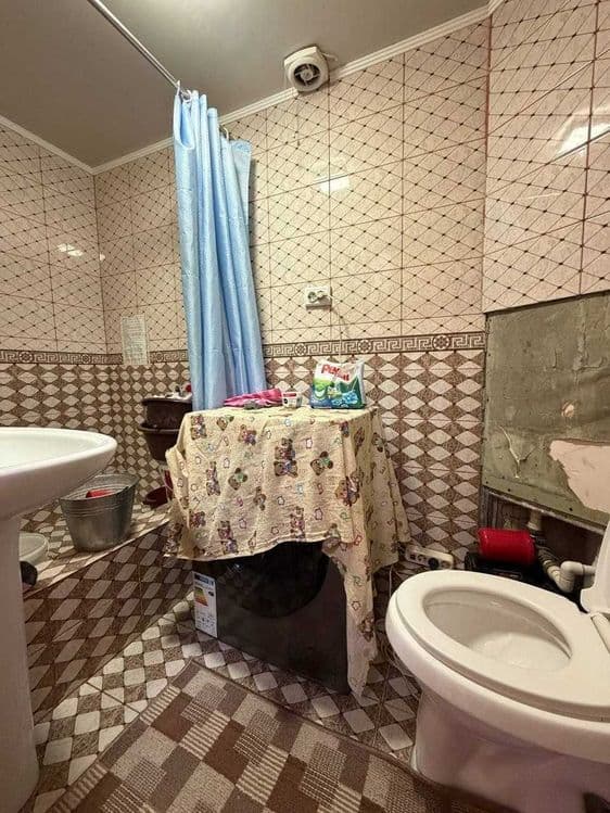 1 хоналик квартира 4 кават кирпичный дом, 5 микр, орбита — 4