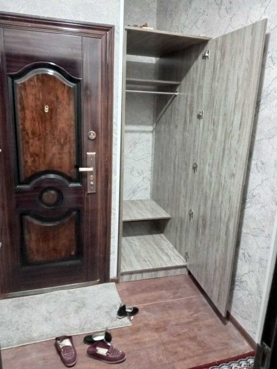 Продаётся 1х квартира на 3 этаж орр 5-МИКР — 4