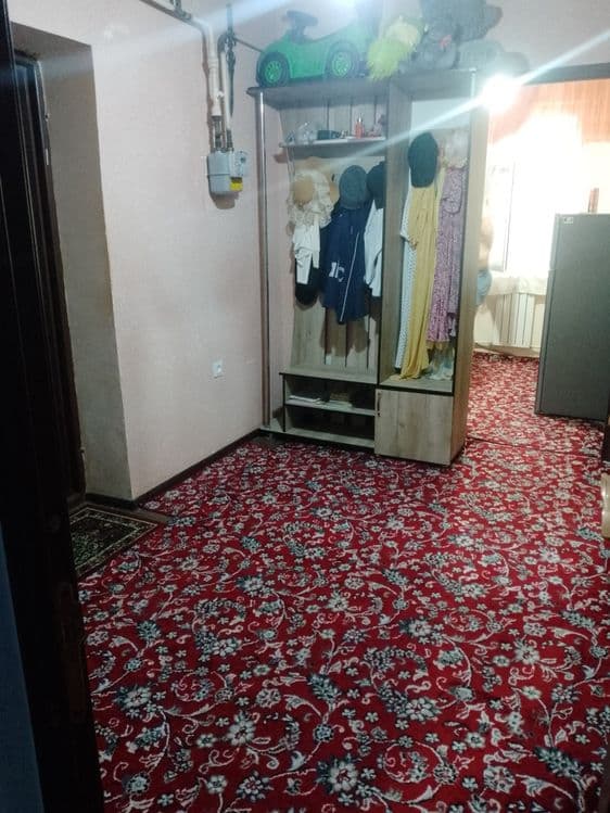 uy sotiladi 2xona 1etaj Shofirkon Revgari koʻchasi yöl boʻyida — 2