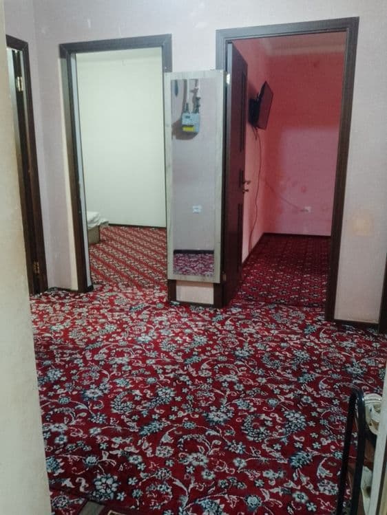 uy sotiladi 2xona 1etaj Shofirkon Revgari koʻchasi yöl boʻyida — 3