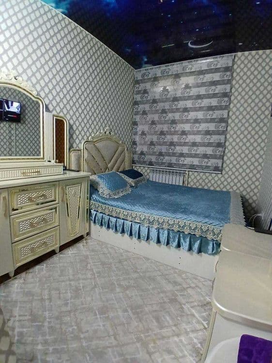 2 хоналик квартира 4 кават кирпичный дом, 7 микр, тест маркази — 1