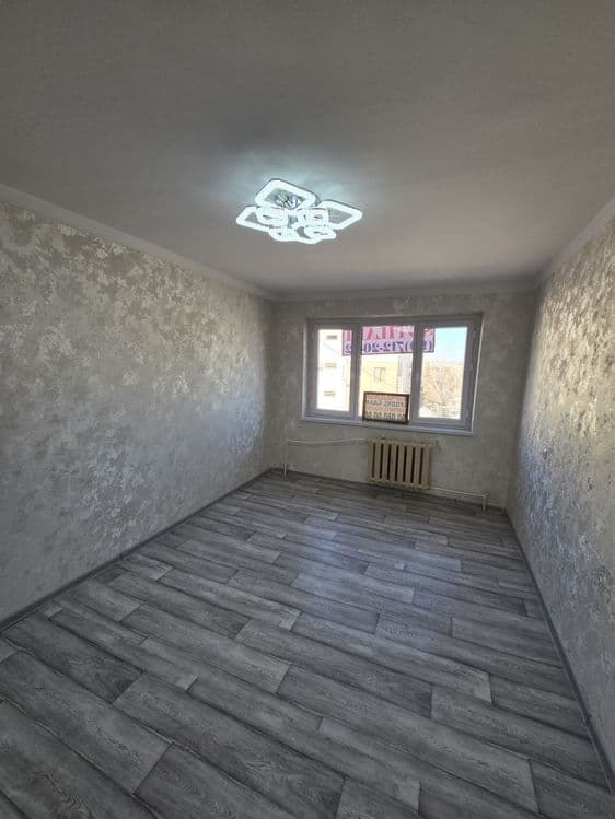 2xonalik  58kvm 4qavatda  Markaziy apteka
4qavatda
4qavatlik panel dom — 1