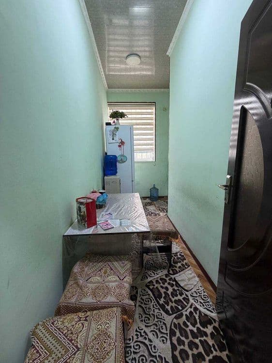 Продаётся 1х передел в 2х комн квартира на 1 этаже 5 микрорайон Жомий — 5