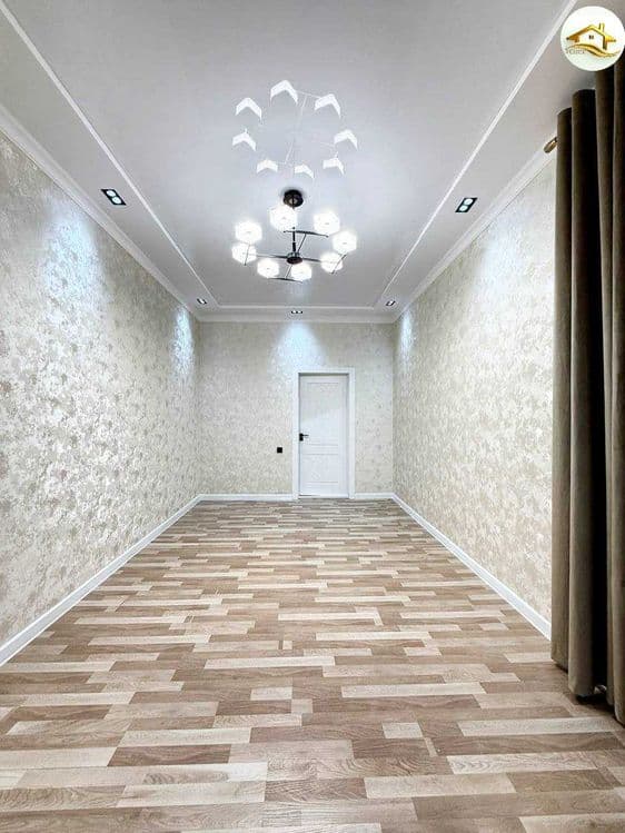 Продаётся 1х квартира на 1 этаж орр 7-МИКР — 2