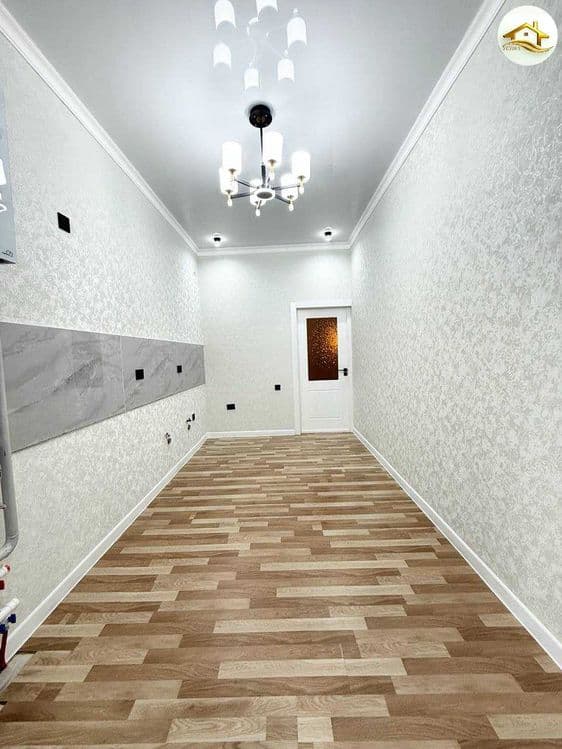 Продаётся 1х квартира на 1 этаж орр 7-МИКР — 4