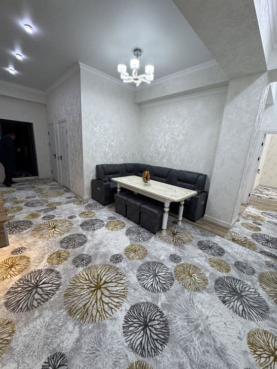 Квартира 3 хонали килинган 75кв — 2