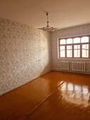 Продаётся 3х комн квартира на 4 этаже Ор-р 6 микрорайон Алпамыш