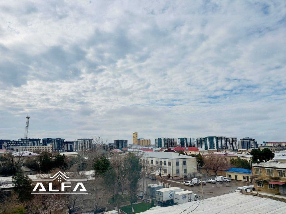 3 xonali qilingan 80m2 4-qavat.5 qavatli yangi g’ishtli dom. — 1