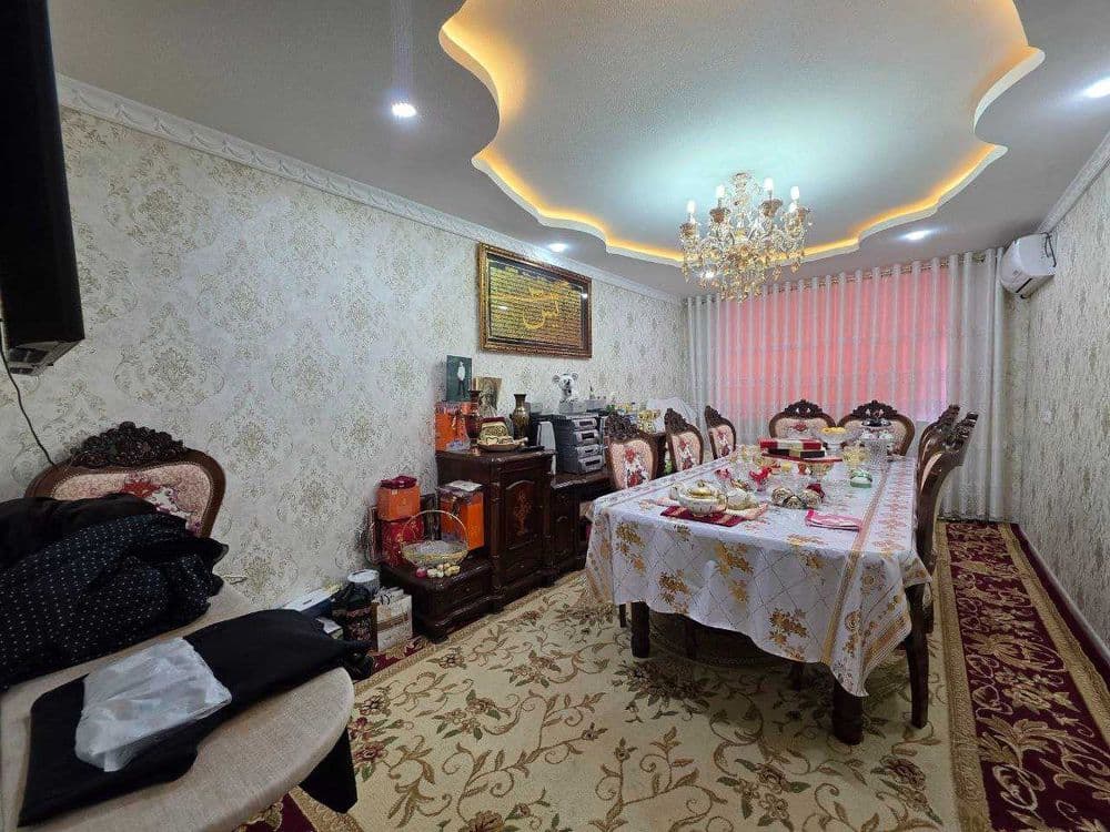 Продаётся 4х комн квартира на 4 этаже Ор-р Динамо — 1