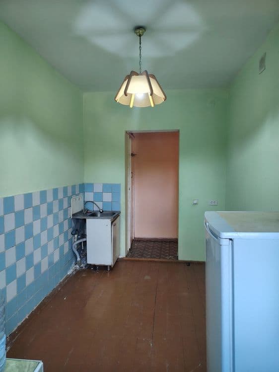 Уй сотилади 3этаж 2хонали — 4