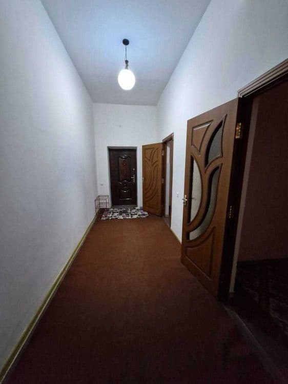 Уй сотилади 2 хона — 1