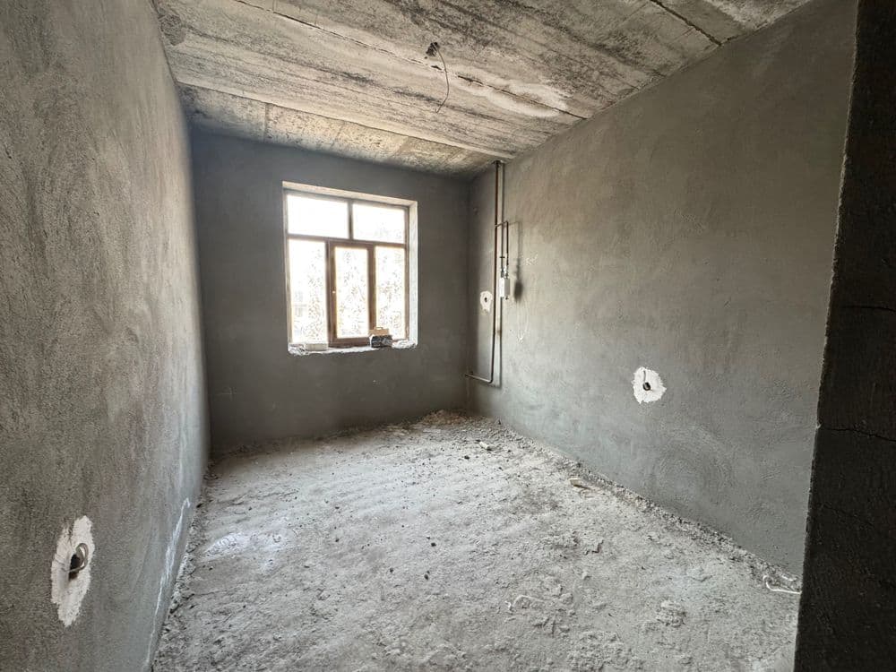 Qarshi shahridan 2 xonali uy sotiladi 35000 kelishamiz — 3