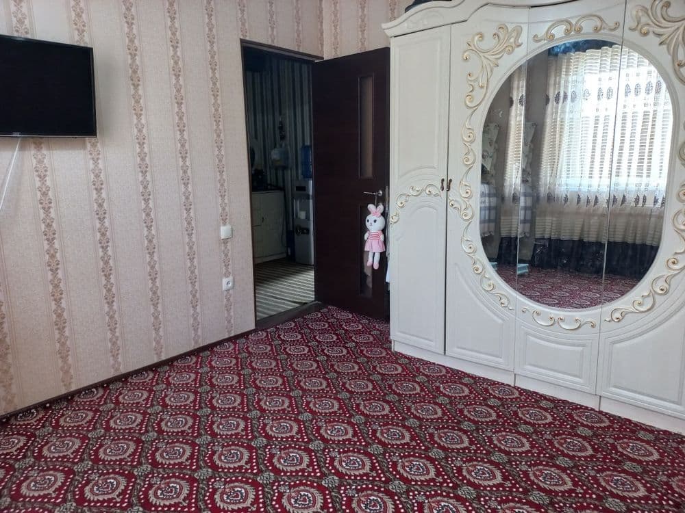 Продаётся 2-х комнатная квартира — 3