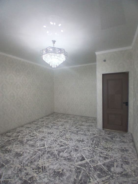 Квартира сотилади срочна — 2