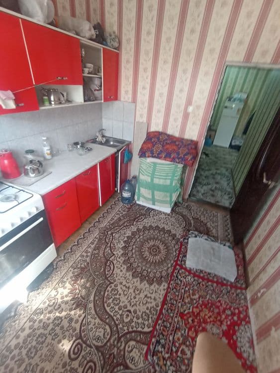 Navoiy shahar 23 maktab oldida — 5