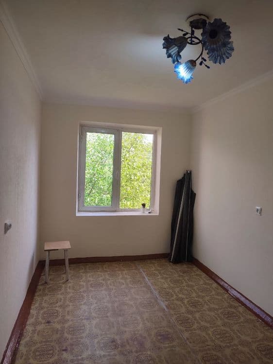 Продается Квартира 3х комнатная 55кв (3 этаж теплая) — 1
