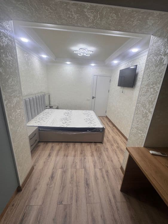 * Qulay joyda 2 xonali квартира sotiladi — 4