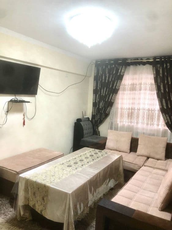 Baxtli hayot 3 dom 3 etaj Bez agenstva — 1