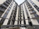 Срочно  продаётс полноценное  2х-комнатная   квартира можно переделать