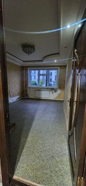 Срочно продается 2 ком. Кватира 2 этаж  Мархабо — 3