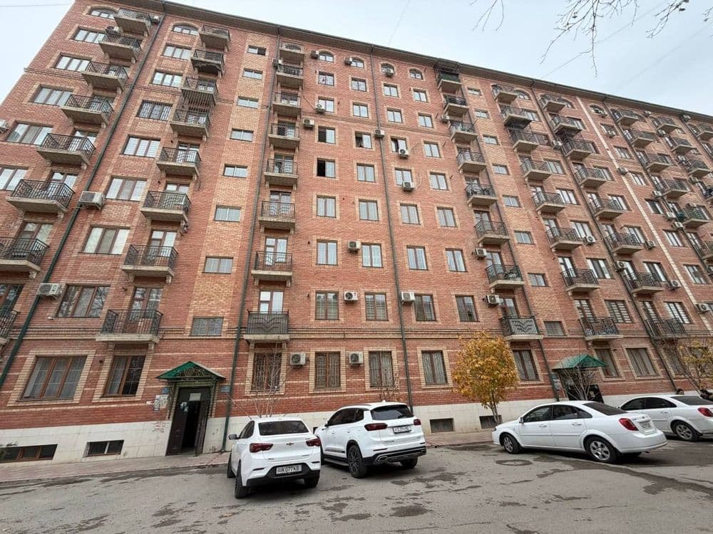 Срочно продаётся 2х-комнатная квартира — 1