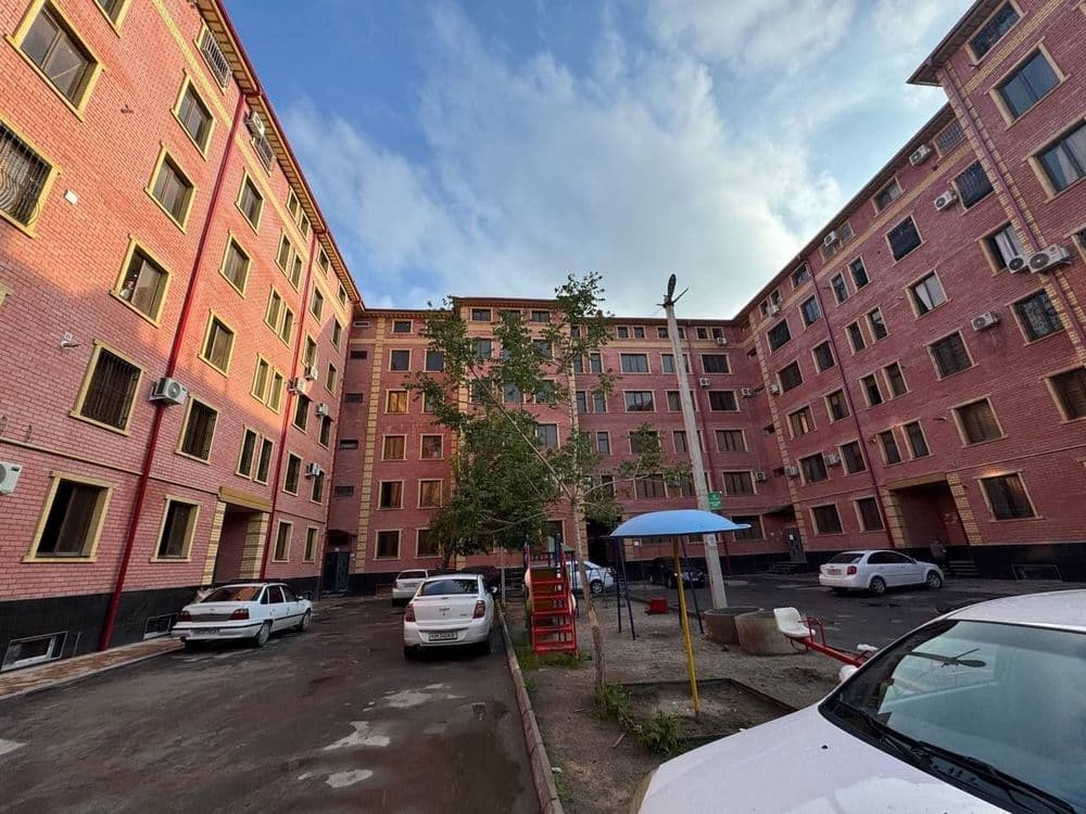 Продаю квартиру. Ноаостройку. 70 м² — 2