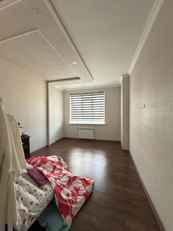 3 xonalik 102 kvadrat kvartira karobka narxida Arzon srochno sotiladi — 5