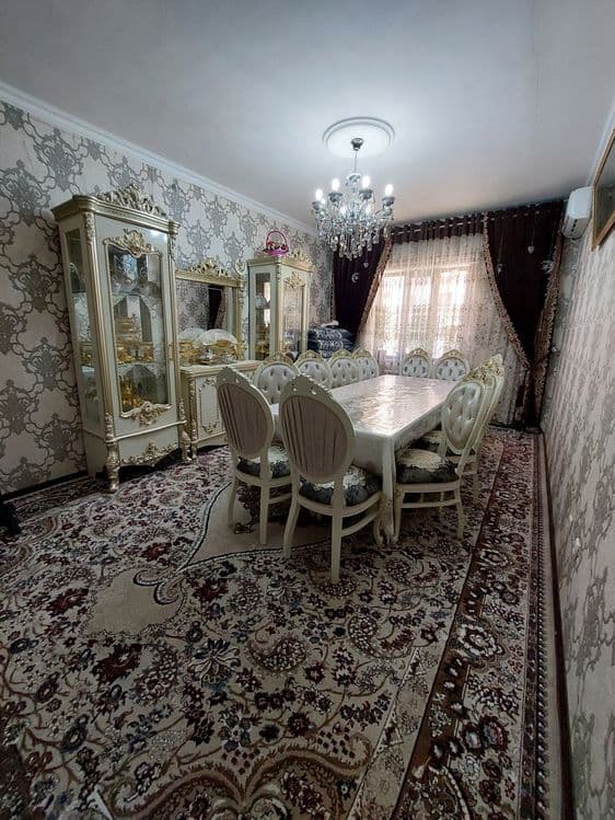 Продаётся 4х комнатная квартира, новостройка — 3