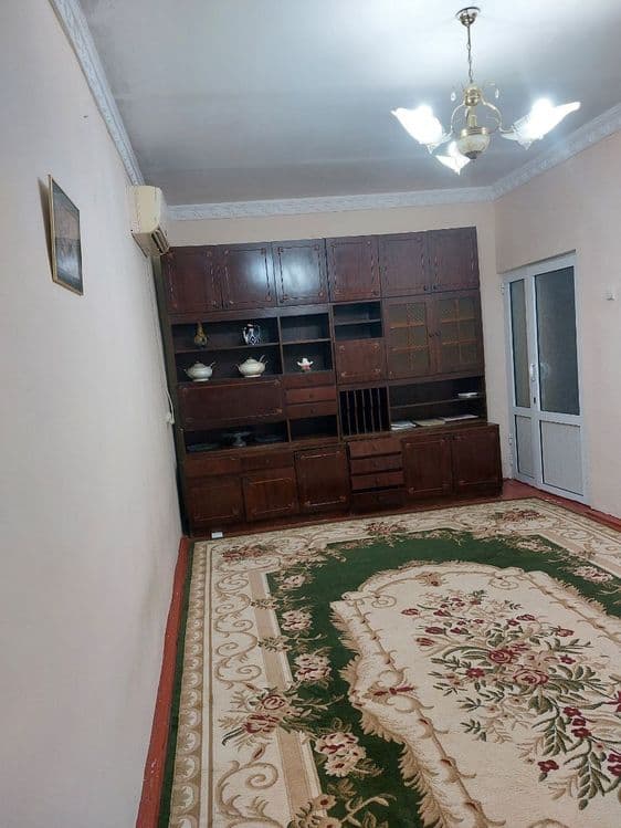 Уй сотилади 3 хонали — 3