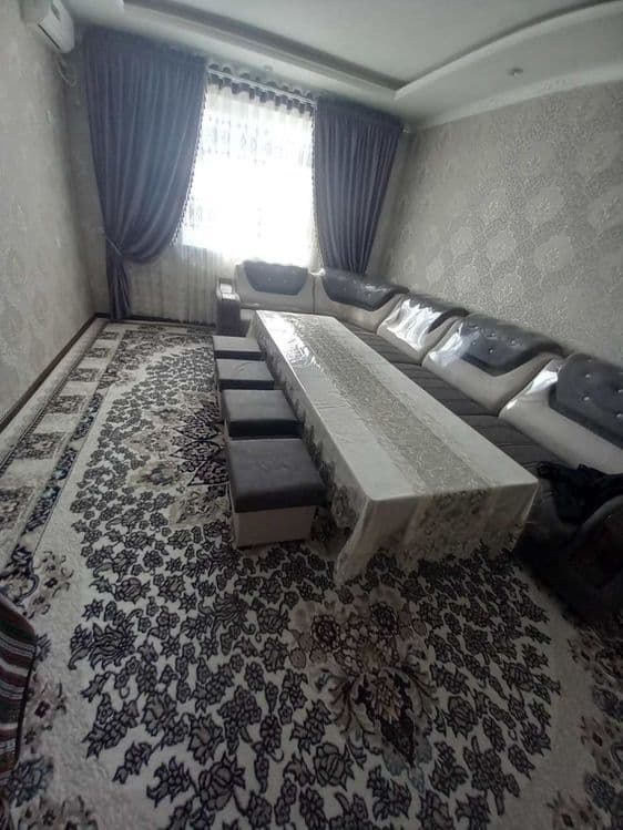 Гулистон шаҳар, дом сотилади — 1