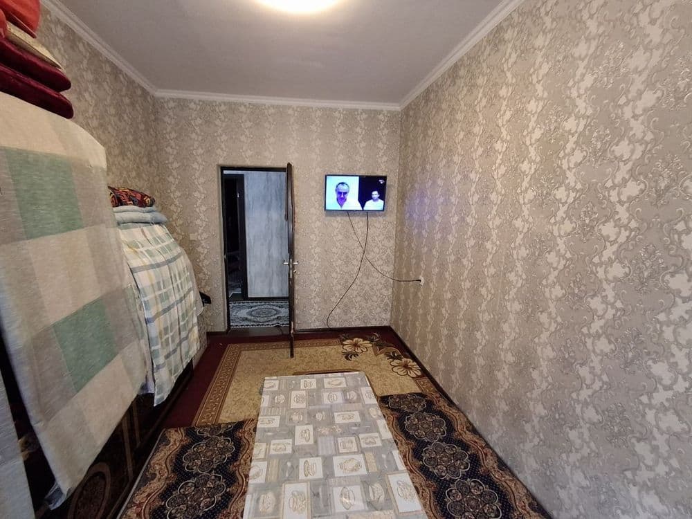Гулистон шаҳар, дом сотилади — 2