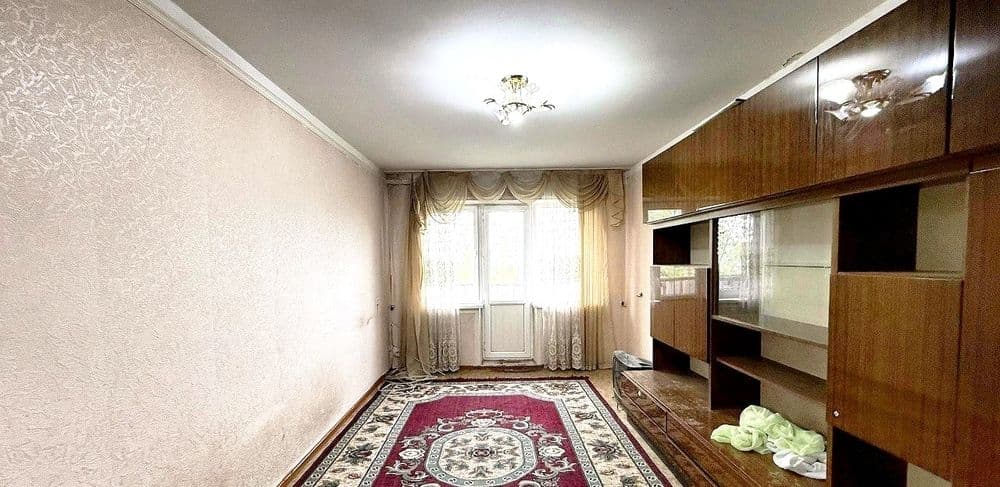 Oybekda 3 xonalik uy 4 xona qilingan/3-х комнатная переделанная в 4-х — 1