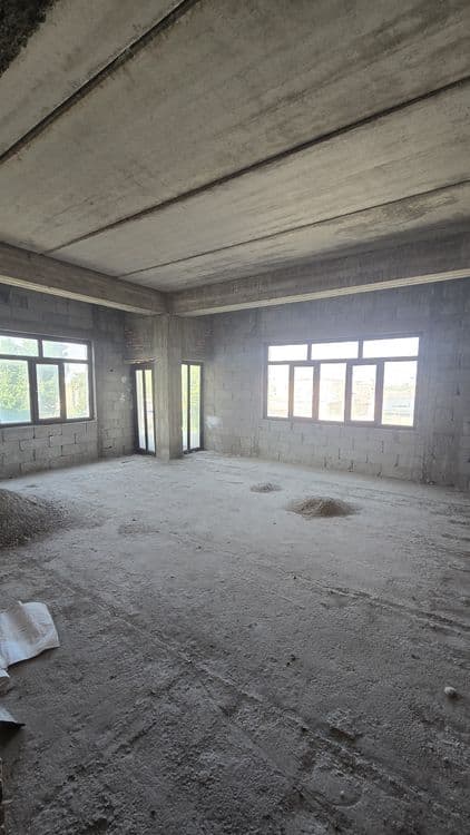 Квартира 4 комнатная + мансарт 170 м² — 3