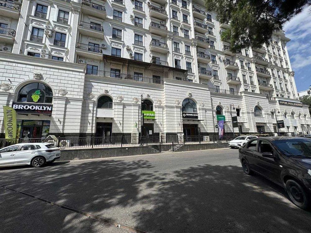 Нежилое пом . ул. Амир Темур 367 квм — 2