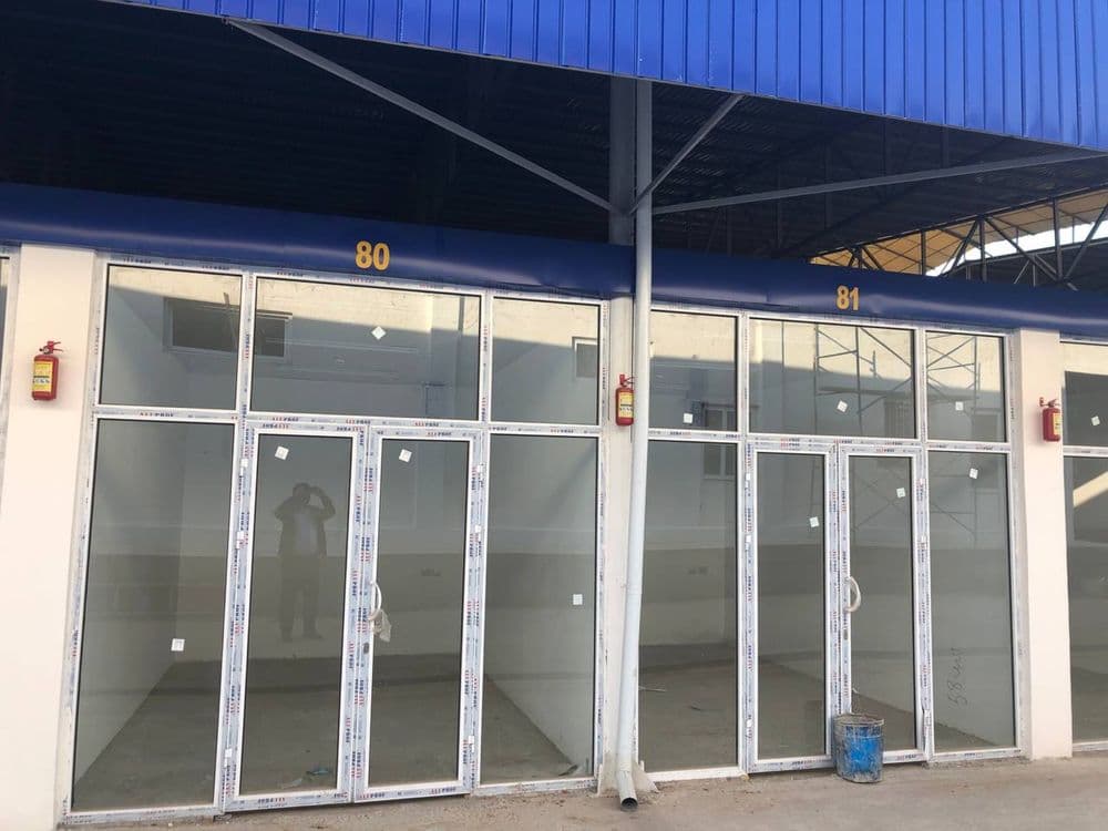 Продаются или сдаются в арненду два магазина на рынке Erkin Savdo — 4