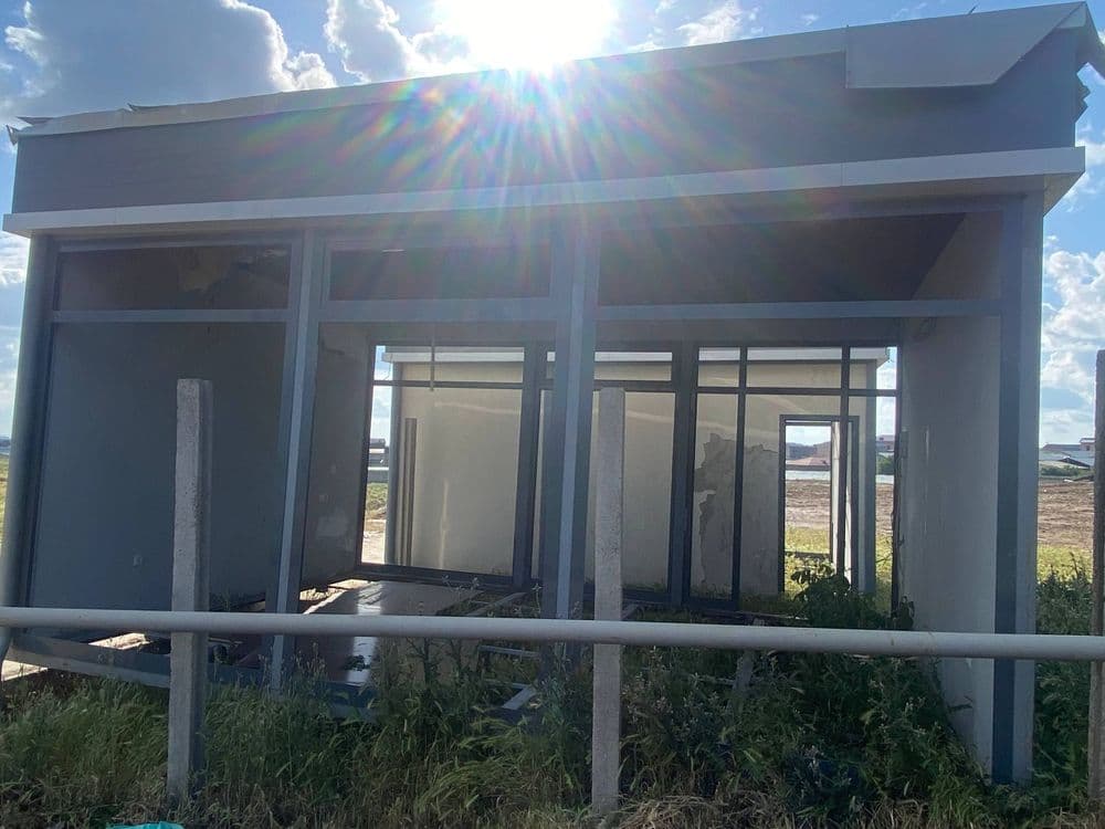 Butka dokon sotiladi 4×6 oyna eshiklariyam bor — 2