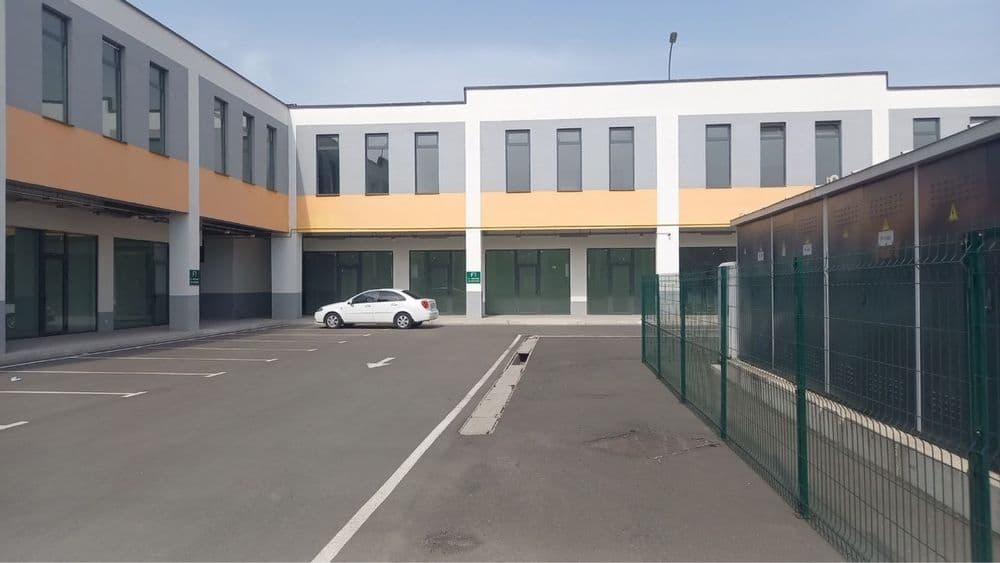 Dokon sotiladi Index bozor qator F1-1087 дукон judayam yaxshi joyda — 2