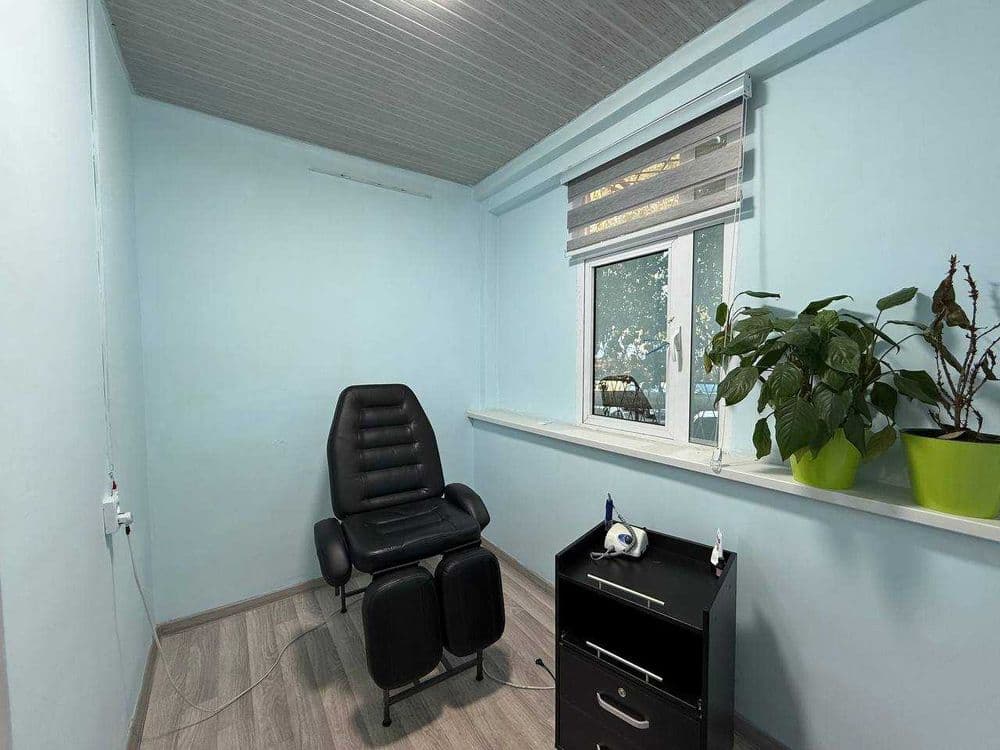 СРОЧНО ! Продается нежылое помещения в Яшнабаде (45 кв/м) Авиасозлар 2 — 2