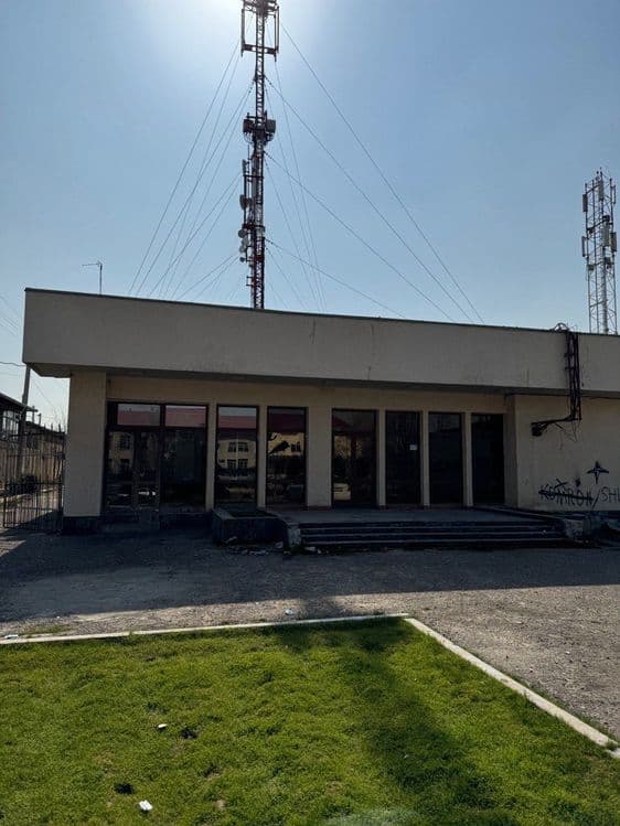 продается 35 сотых и плюс 800 кв помещение F01 — 5