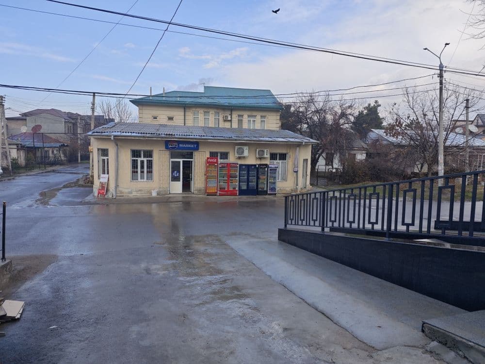 Magazin sotiladi 100 kv. Mirzo Ulugʻbek. Nejiloy. — 2